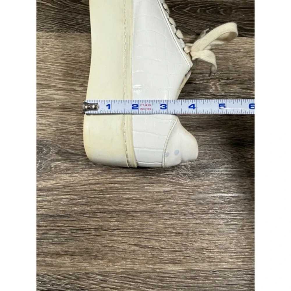 ASOS Shoes White Croc Embossed Platform Sneakers Women's 7 Chunky‎ Sole